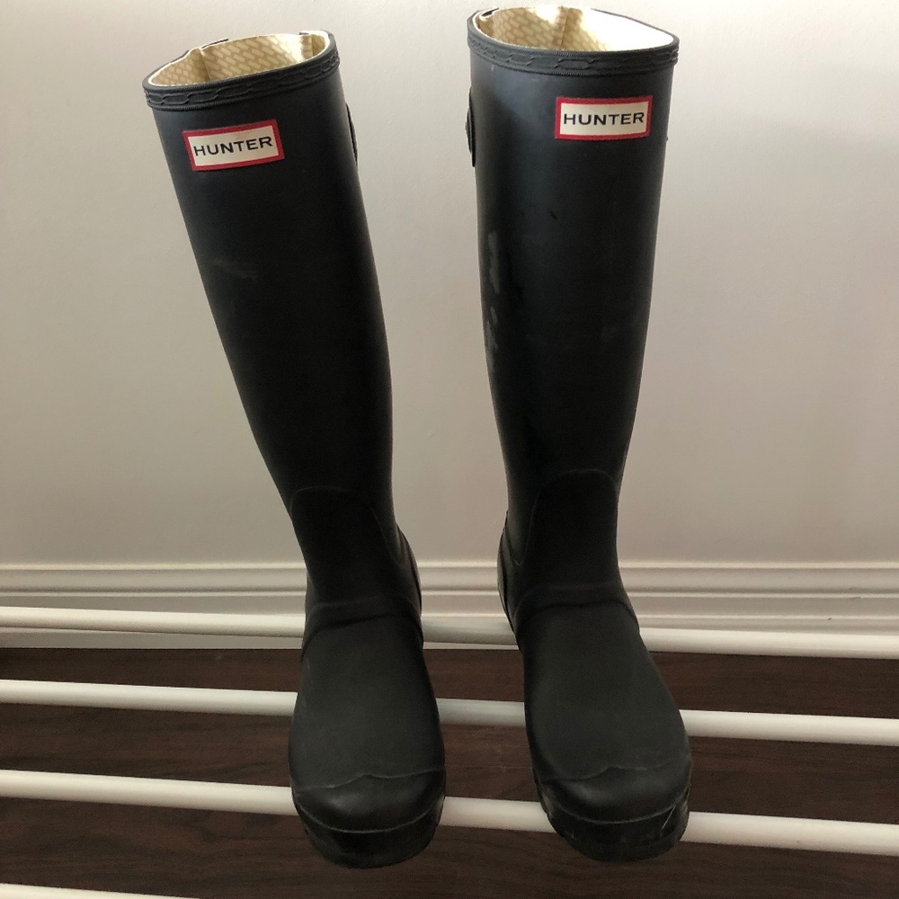 Black Hunter Boots